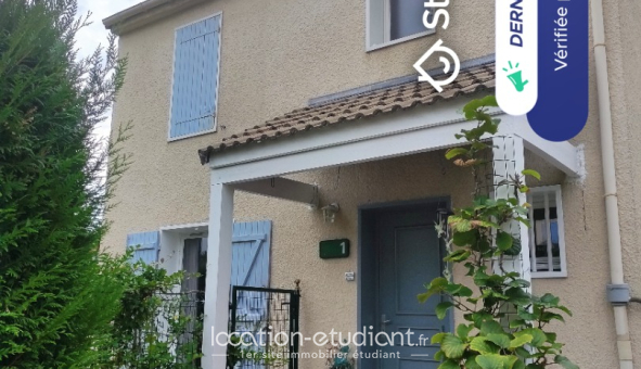 Colocation étudiante Studio &agrave; Émerainville (77184)