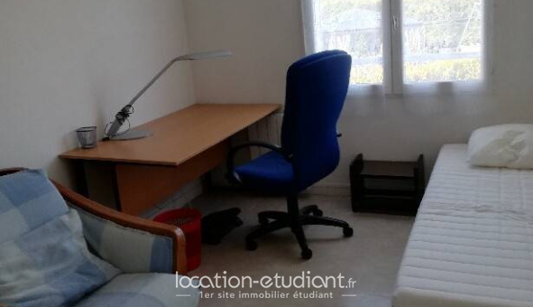 Colocation étudiante Studio &agrave; Émerainville (77184)