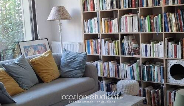 Colocation étudiante Studio &agrave; Fontainebleau (77300)