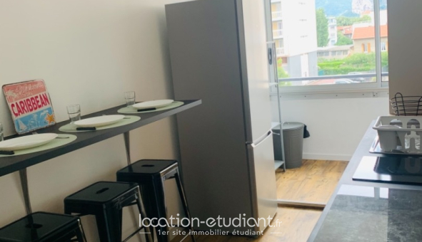 Colocation étudiante T4 &agrave; Grenoble (38000)