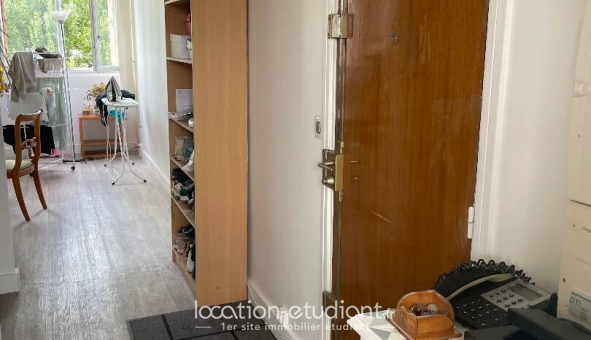 Colocation étudiante Studio &agrave; Ivry sur Seine (94200)