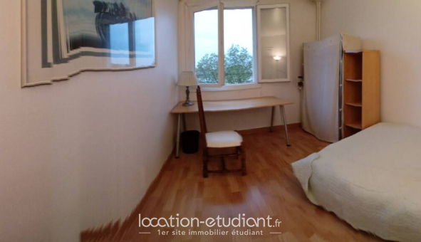 Colocation étudiante Studio &agrave; Ivry sur Seine (94200)