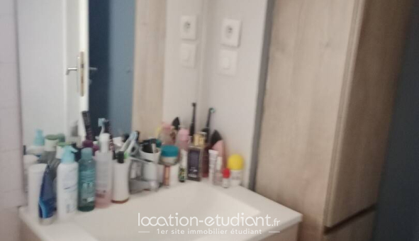 Colocation étudiante Studio &agrave; L'Isle d'Abeau (38080)