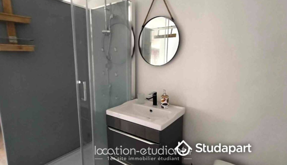 Colocation étudiante Studio &agrave; L'Isle sur la Sorgue (84800)