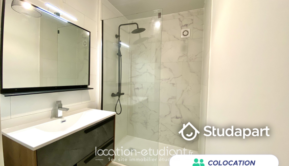 Colocation étudiante Studio &agrave; Laval (53000)