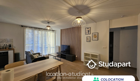 Colocation étudiante Studio &agrave; Le Bourget (93350)