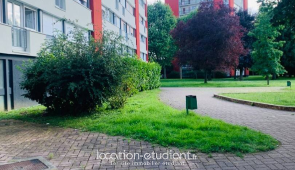 Colocation étudiante Studio &agrave; Le Mée sur Seine (77350)