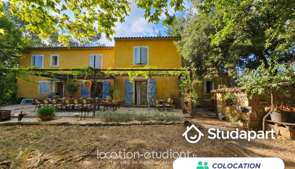 Colocation étudiante Studio &agrave; Les Arcs (83460)