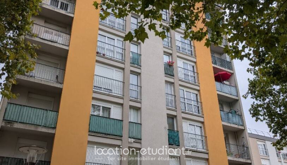 Colocation étudiante Studio &agrave; Les Ulis (91940)