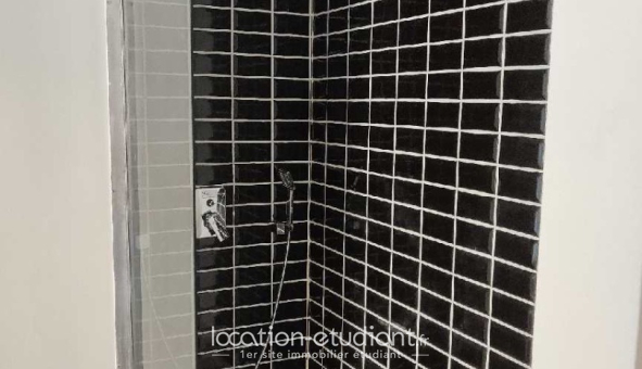 Colocation étudiante T5 &agrave; Marseille 03ème arrondissement (13003)