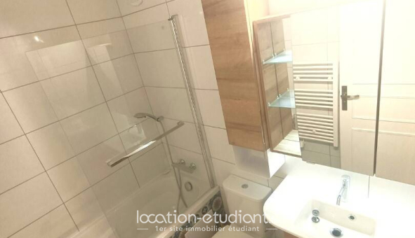 Colocation étudiante Studio &agrave; Montigny le Bretonneux (78180)