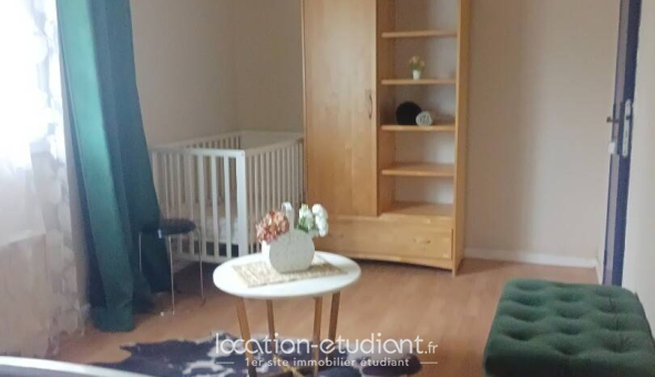 Colocation étudiante Studio &agrave; Montreuil aux Lions (02310)
