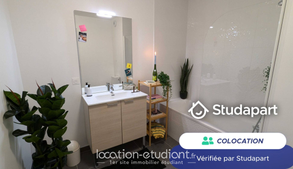 Colocation étudiante Studio &agrave; Montreuil (93100)