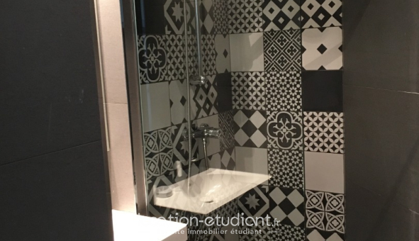 Colocation étudiante T5 &agrave; Nice (06100)
