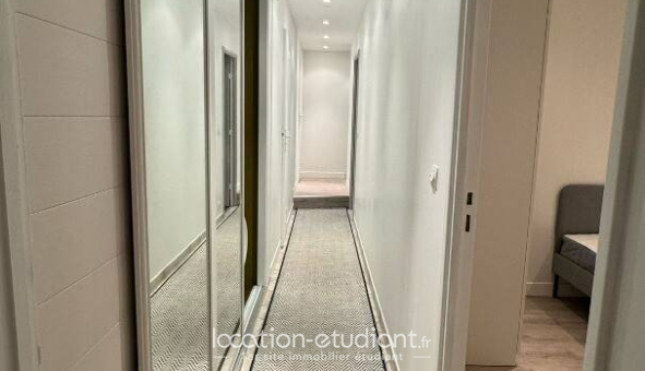 Colocation étudiante Studio &agrave; Noisy le Grand (93160)