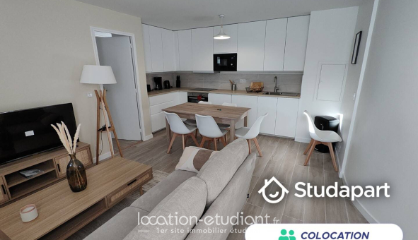 Colocation étudiante Studio &agrave; Noisy le Grand (93160)