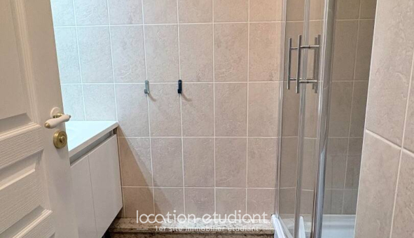 Colocation étudiante Studio &agrave; Paris 19ème arrondissement (75019)