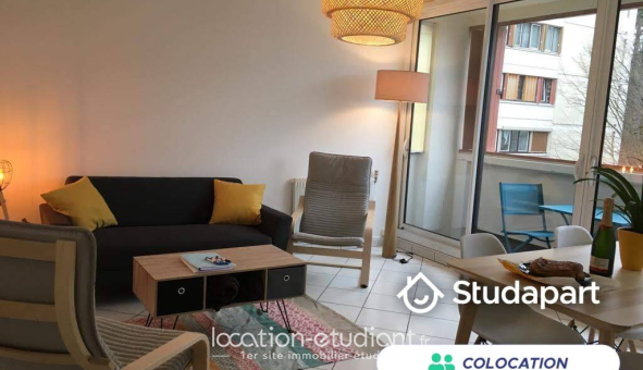 Colocation étudiante Studio &agrave; Poissy (78300)