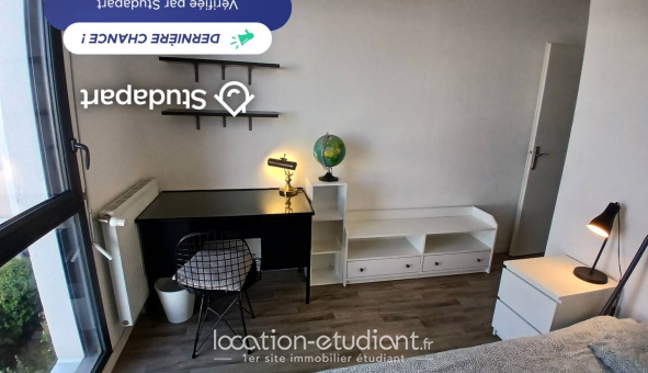 Colocation étudiante Studio &agrave; Saint Cyr l'École (78210)