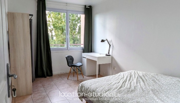 Colocation étudiante Studio &agrave; Saint Étienne du Rouvray (76800)