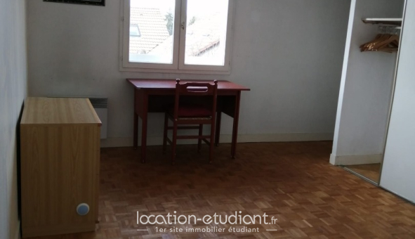 Colocation étudiante Studio &agrave; Saint Germain en Laye (78100)