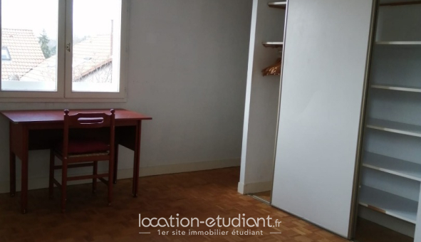 Colocation étudiante Studio &agrave; Saint Germain en Laye (78100)