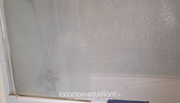 Colocation étudiante Studio &agrave; Suresnes (92150)