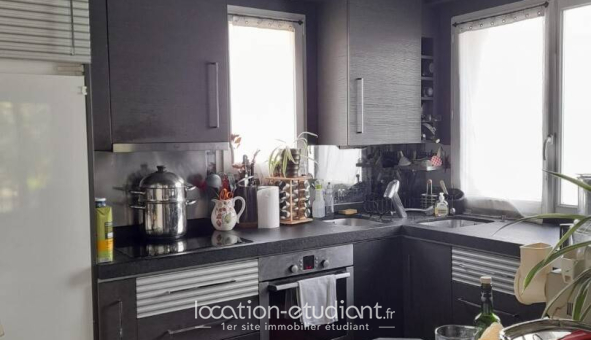 Colocation étudiante Studio &agrave; Suresnes (92150)