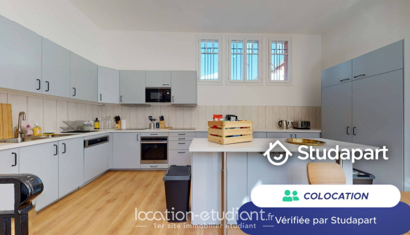 Colocation étudiante Studio &agrave; Suresnes (92150)
