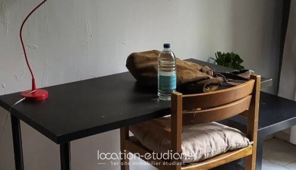 Colocation étudiante Studio &agrave; Thomery (77810)