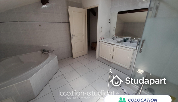 Colocation étudiante Studio &agrave; Toulon (83200)