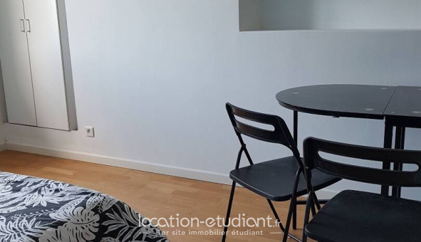 Colocation étudiante Studio &agrave; Toulon (83200)