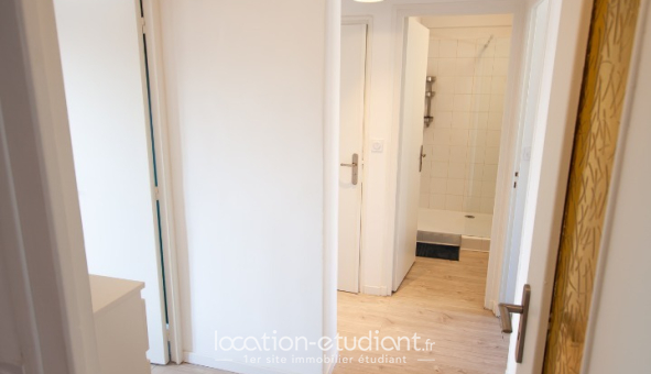 Colocation étudiante T4 &agrave; Toulon (83200)
