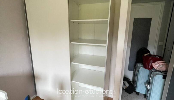 Colocation étudiante Studio &agrave; Trappes (78190)