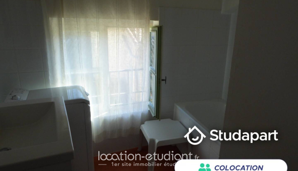 Colocation étudiante Studio &agrave; Uzès (30700)