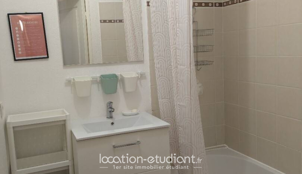Colocation étudiante Studio &agrave; Vallauris (06220)