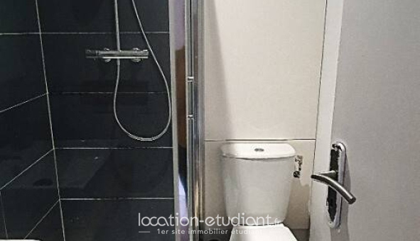 Colocation étudiante Studio &agrave; Vallauris (06220)