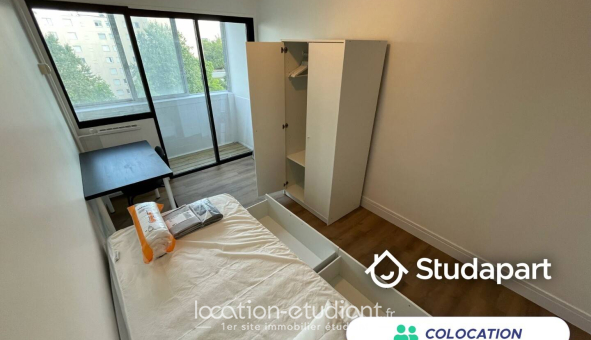 Colocation étudiante Studio &agrave; Vaulx en Velin (69120)