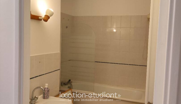Colocation étudiante Studio &agrave; Verneuil sur Seine (78480)