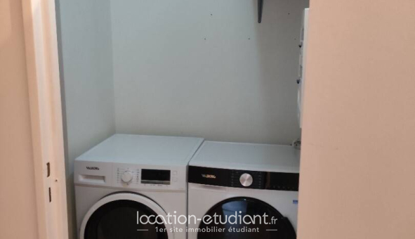 Colocation étudiante Studio &agrave; Verneuil sur Seine (78480)