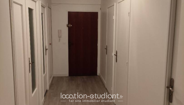 Colocation étudiante Studio &agrave; Verneuil sur Seine (78480)