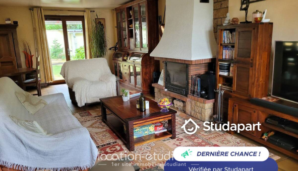 Colocation étudiante Studio &agrave; Villejust (91140)