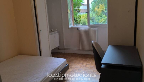 Colocation étudiante Studio &agrave; Viry Châtillon (91170)