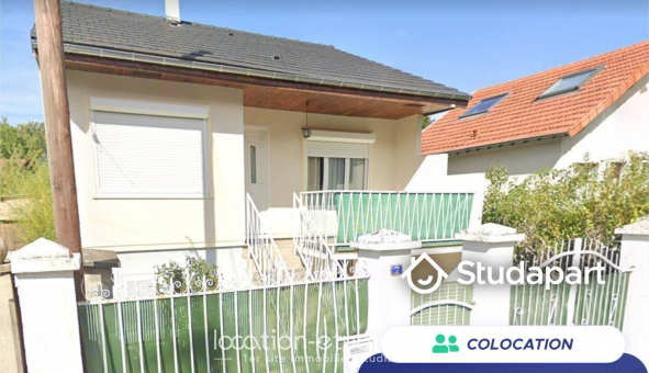Colocation tudiante Chambre dans une colocation de 8m2